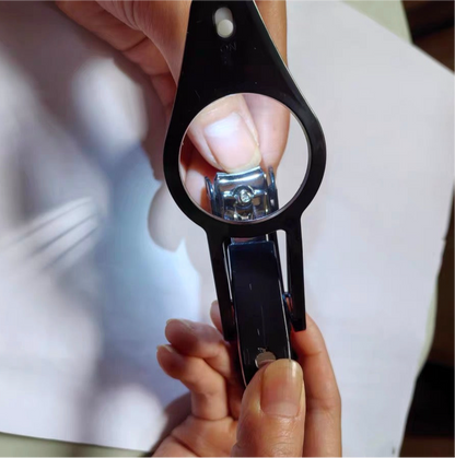 Easy-View Finger and Toe Nail Clippers with Magnifying Glass Mirror Manicure Pedicure Trimmer Tools and Kits with LED | Seniors & Children