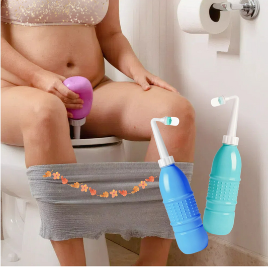 500ML (Unisex) Peri Bottle for Postpartum Women, Portable Travel Bidet for Baby, Hemorrhoids Patients, or Bedridden Patient Menstrual Cup Buddy